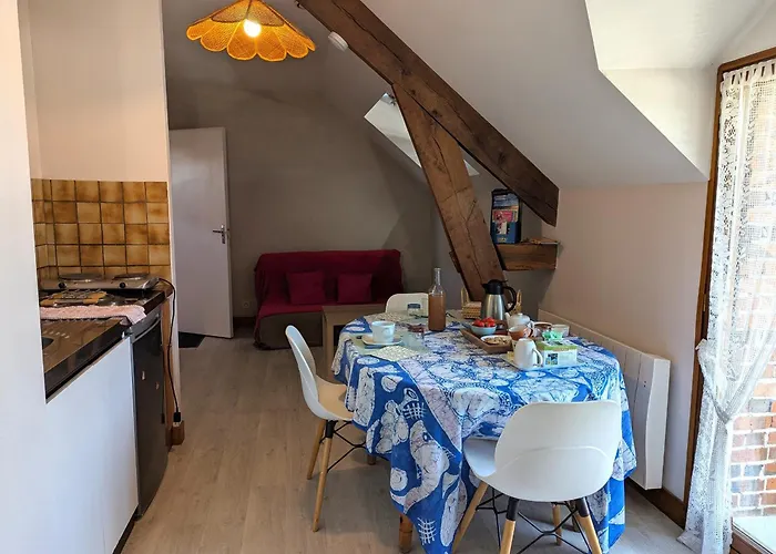 Chambre d'hôtes avec petit-déjeuner inclus à Gidy - FR-1-590-452